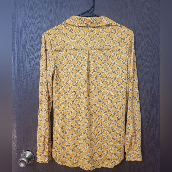 DNA Couture Yellow Geometric Button Down Shirt - Picture 2 of 4